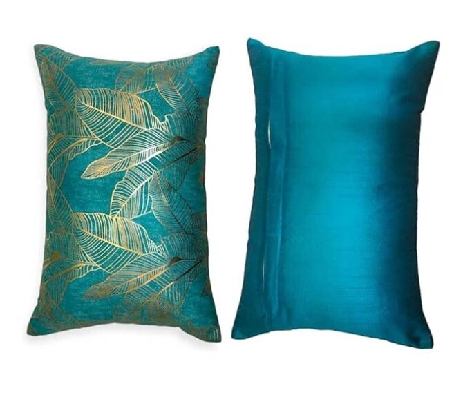 Set of 2 Velvet Printed Rectangular Cushion Covers - Image 2
