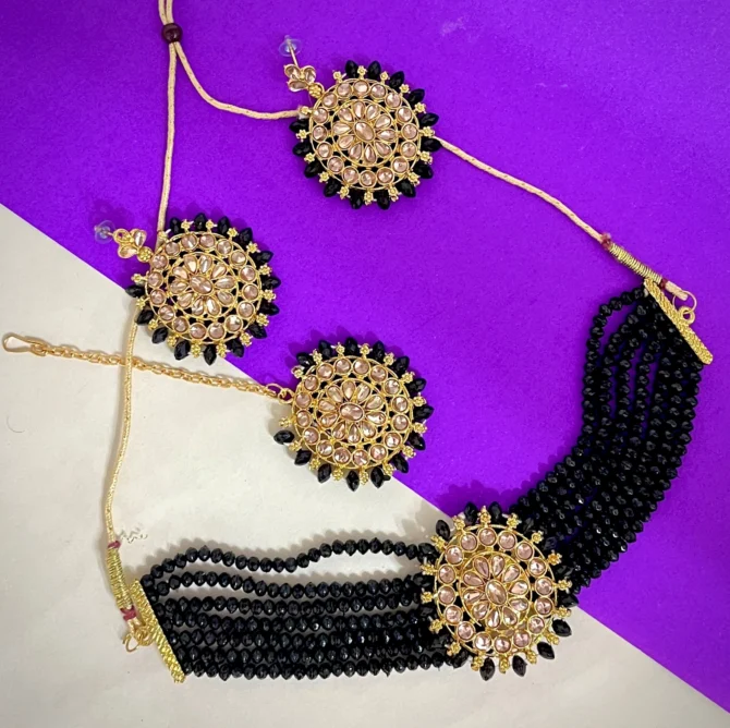 MOTI PEARL CHOKER (BLACK)