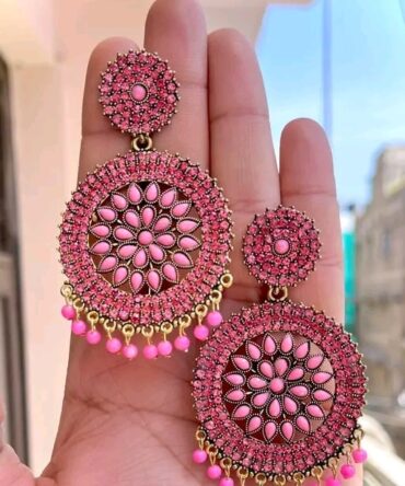 ROUND STONE EARRINGS (PINK)